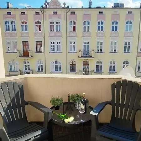 Cicha Przystan, Paryski, 106m Apartment *